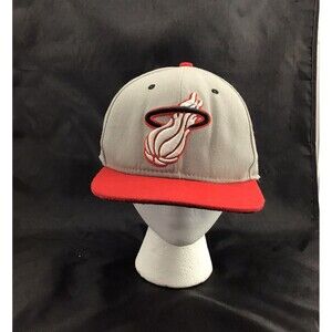 Vintage Miami Heat Adjustable Hat Cap Gray Red Michell & Ness NBA Basketball